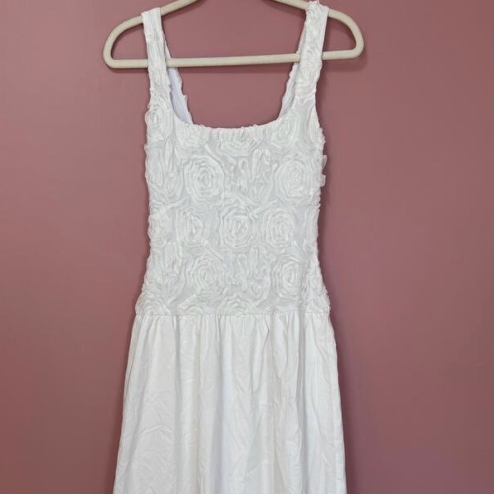 Show Me Your MuMu White Textured Floral Bradshaw Maxi Dress - Picture 2 of 2